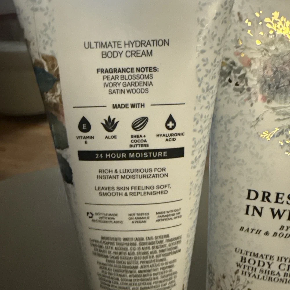3 Pc Set Dressed In White Bath‎ & Body Works 2 Body Cream 8 oz 1 Body Wash 10 oz